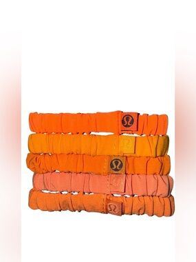 5 Lululemon Skinny Scrunchies